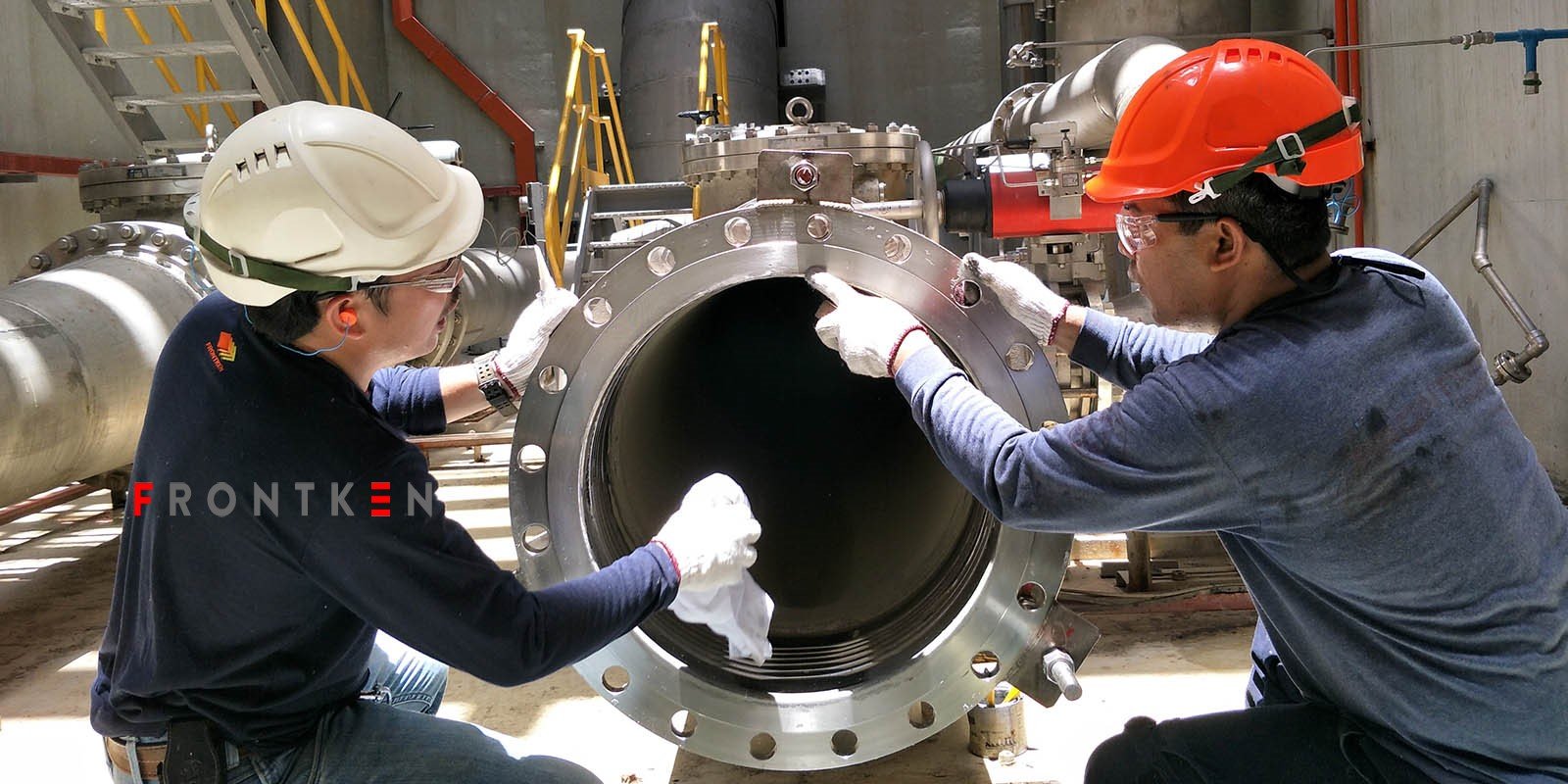 FRONTKN di Paras Berhampiran 52 Minggu Tertinggi